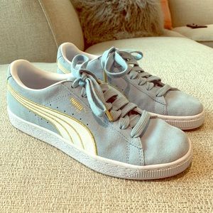 Baby blue Pumas